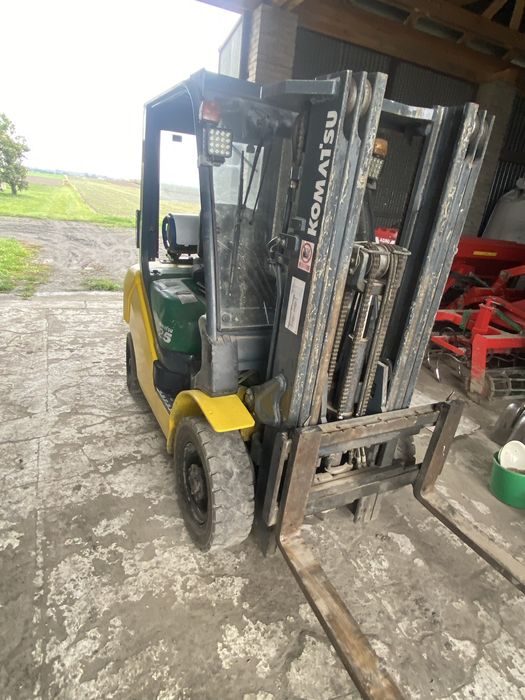 wózek widłowy komatsu.