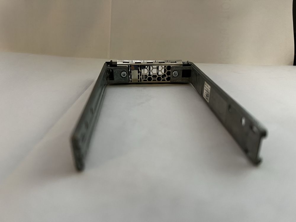 Ramka dysku do servera dell 2,5 sas sata orginał R610 R710 R620 Ssd