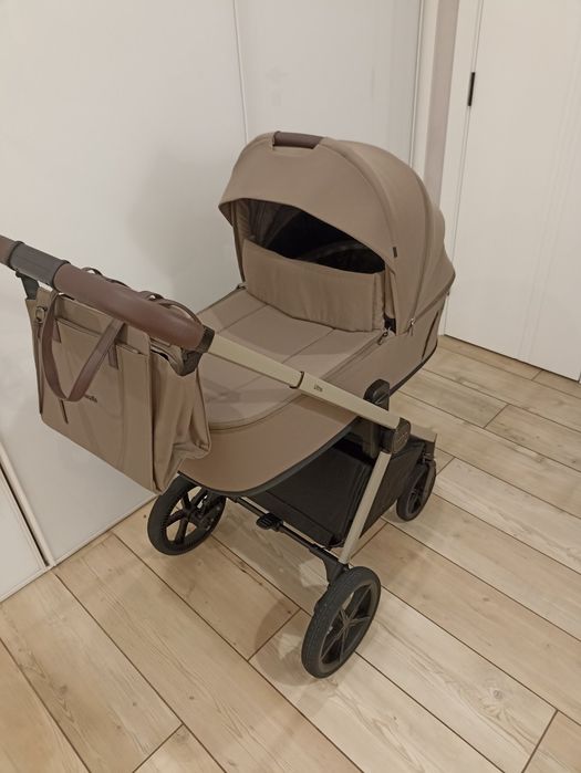 Коляска Саrrello Ultra (2 в 1) 2025