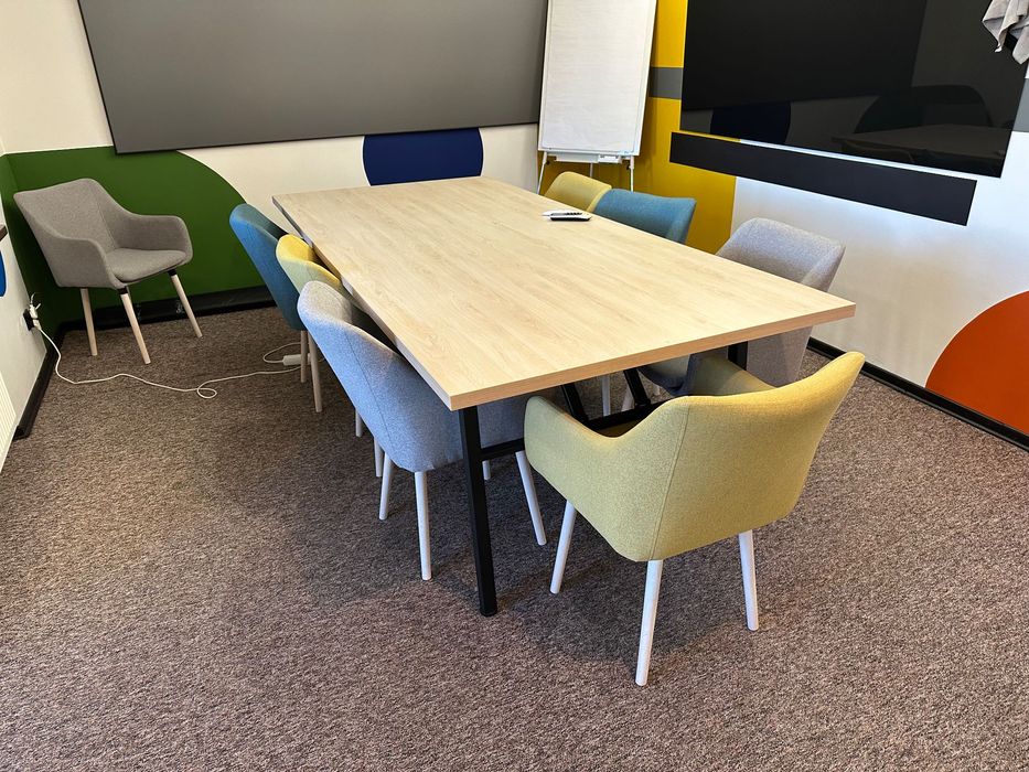 Krzesła welurowe -9 sztuk -  3 kolory - cena za szt