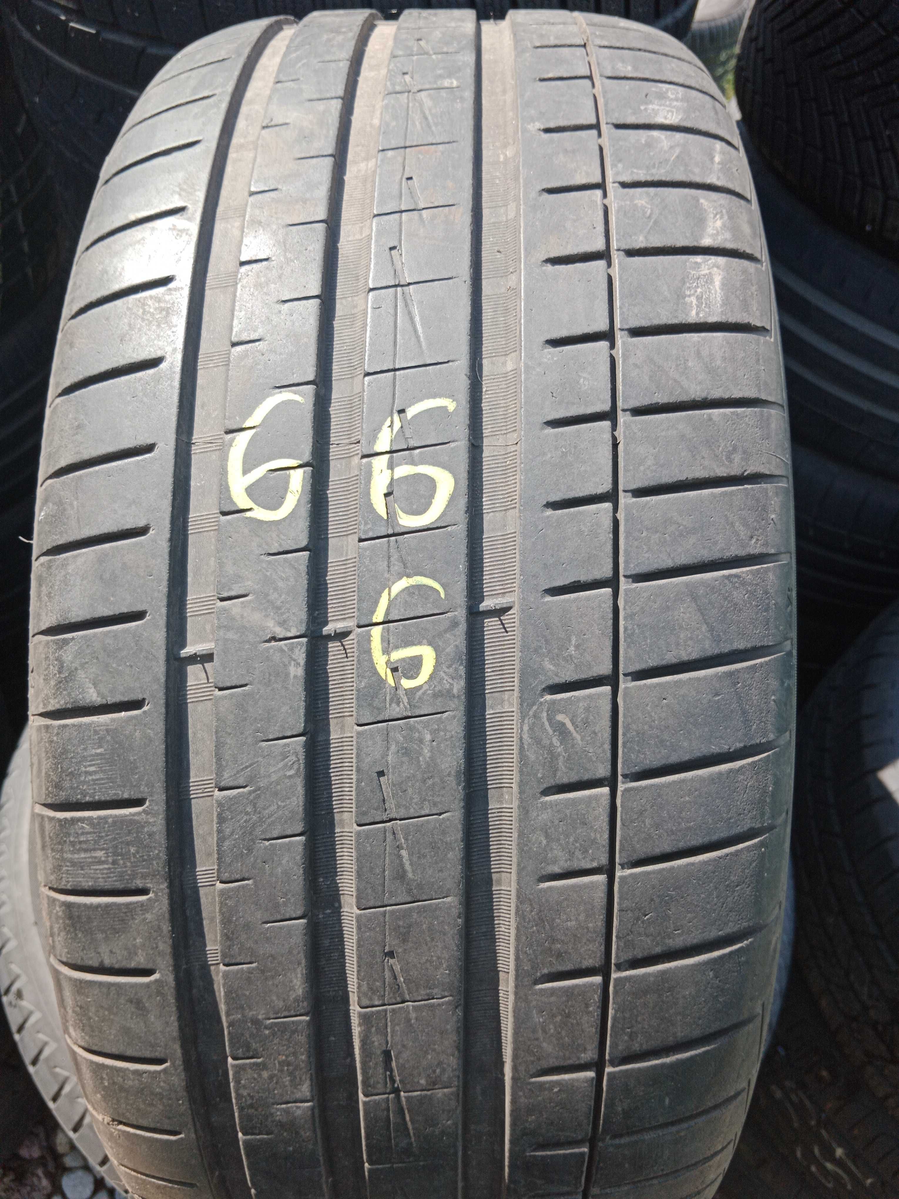 Opona używana 245/45R18 Vredestein Ultrac Vorti 1szt.