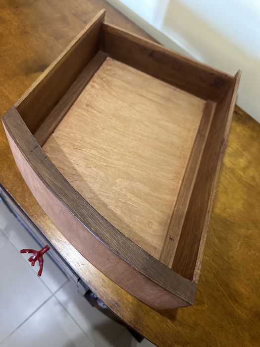 Móvel Art Deco em madeira/vidro/espelho