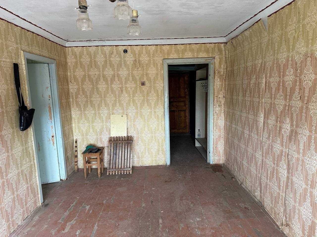 Продам 2к квартиру 41 м2 в г. Самар під ремонт