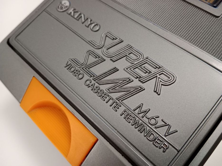 Przewijarka VHS KINYO super slim M-67V.