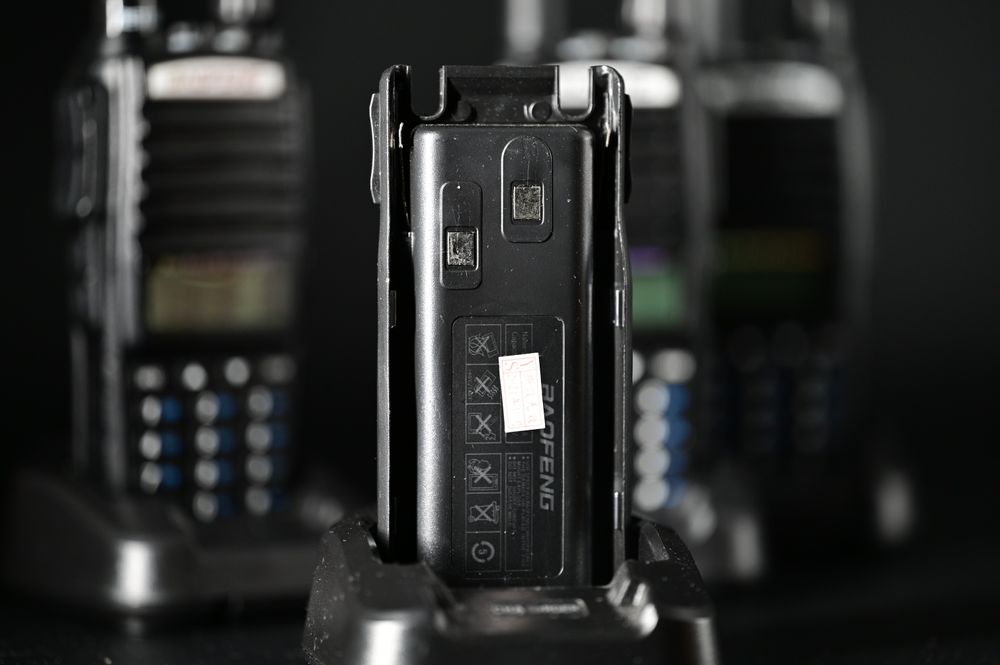 Рації baofeng uv-82 UHF/VHF 8вт сет за 4000 + кабель