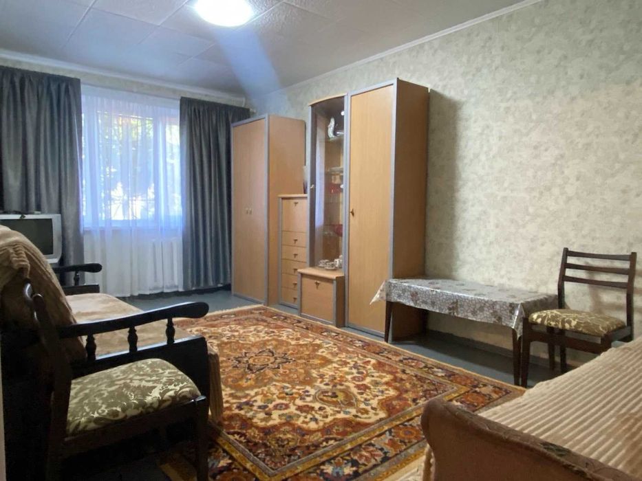 Здаю погодинно подобово 2х кім 44 кв Кр.Ріг,ще вариант дом (з автоном)