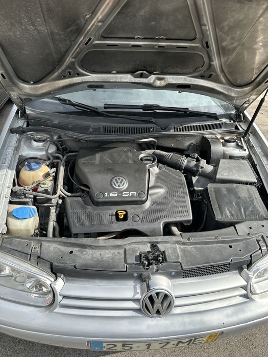 Volkswagen Golf IV 1998 – Excelente estado, bem conservado