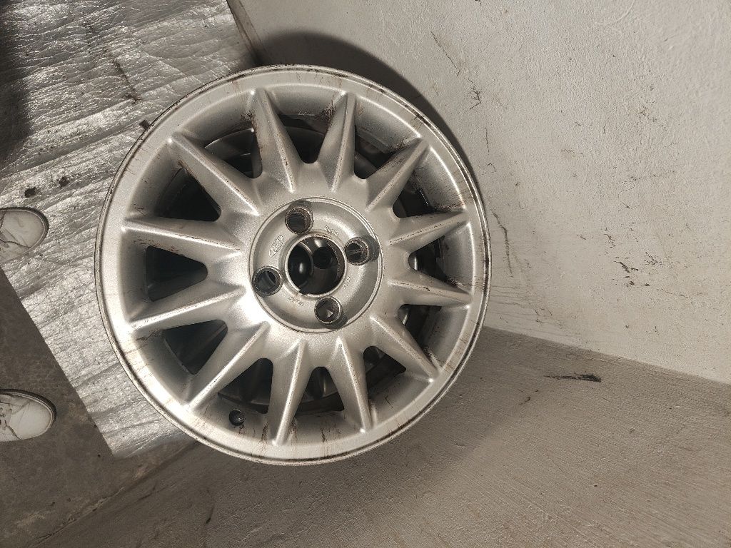 Felgi Ford Fokus  4 sztuki, 4x108 r16 ET 49.5