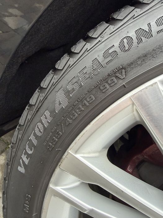 Комплект 4 колеса(Диски+зимняя резина) R19