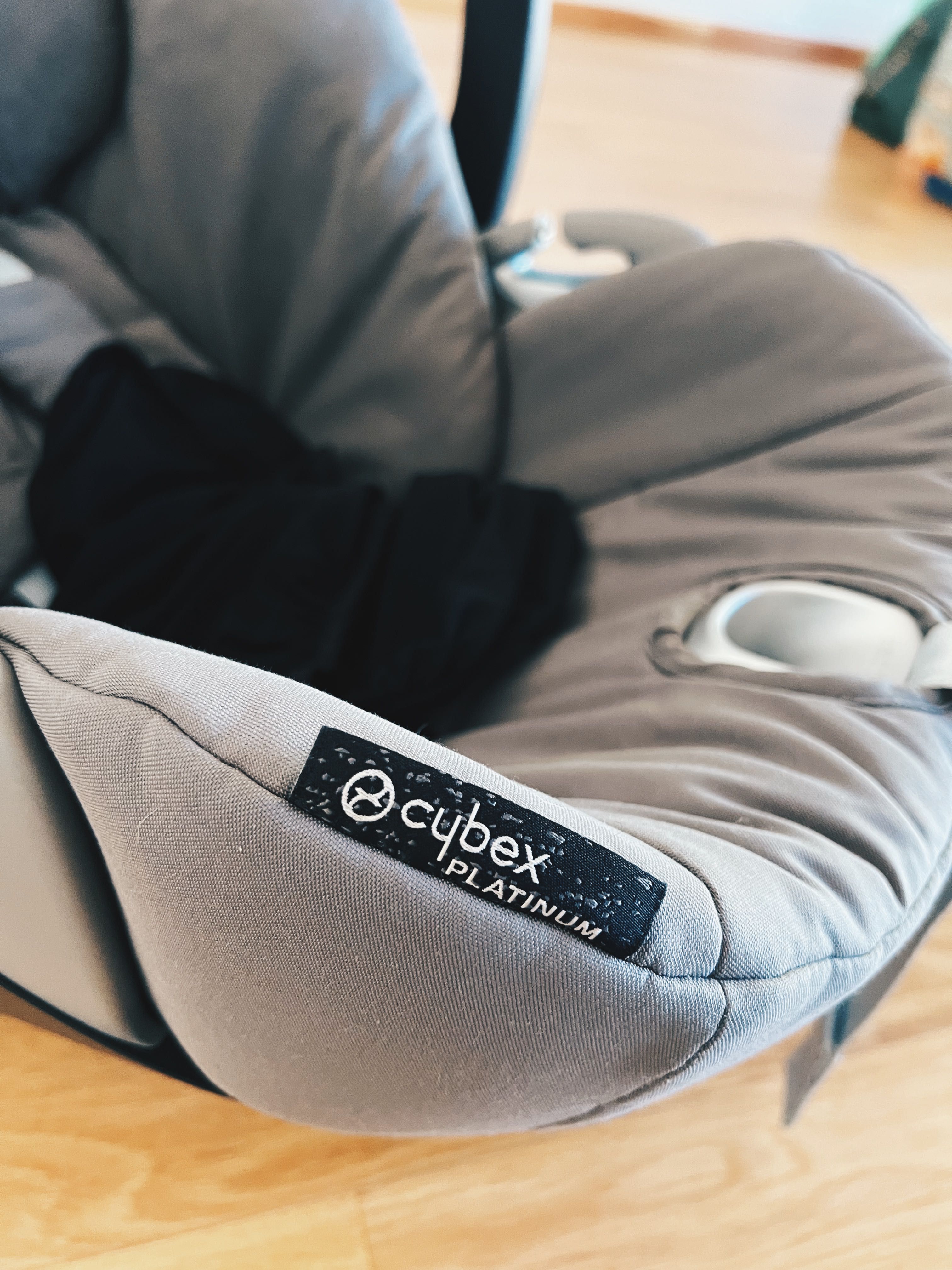 Cybex Cloud Z i-Size + base Isofix