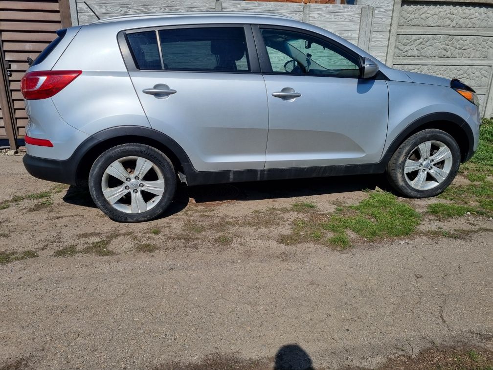 Продам KIA Sportage