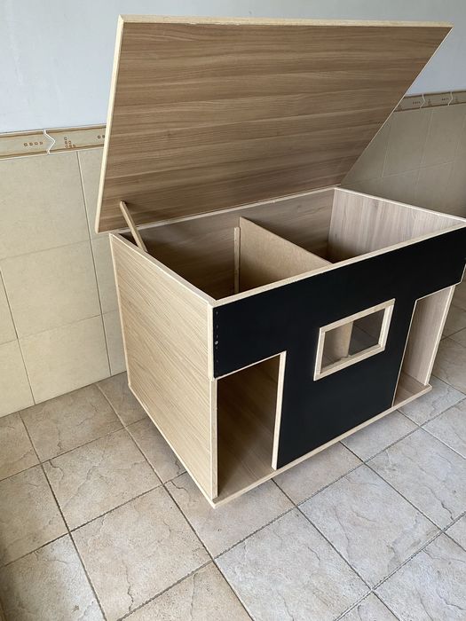 Casota para 2 caes de porte medio