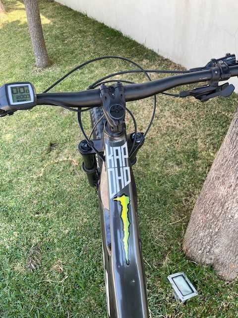 KTM eletrica*Macina Kapoho 6971 *como nova *  frente 29" /  27,5
