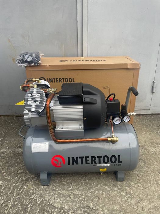 Компресор INTERTOOL PT-0007 50 л, 3,0 кВт, 220 В, 10 атм, 420 л/мин