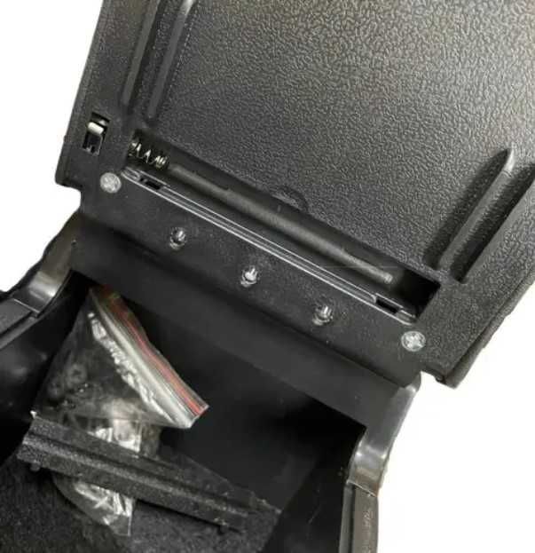 Підлокітник для авто універсальний / подлокотник для авто на тунель