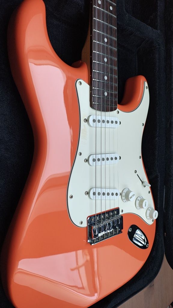 Stratocaster Fender Squier Photogenic