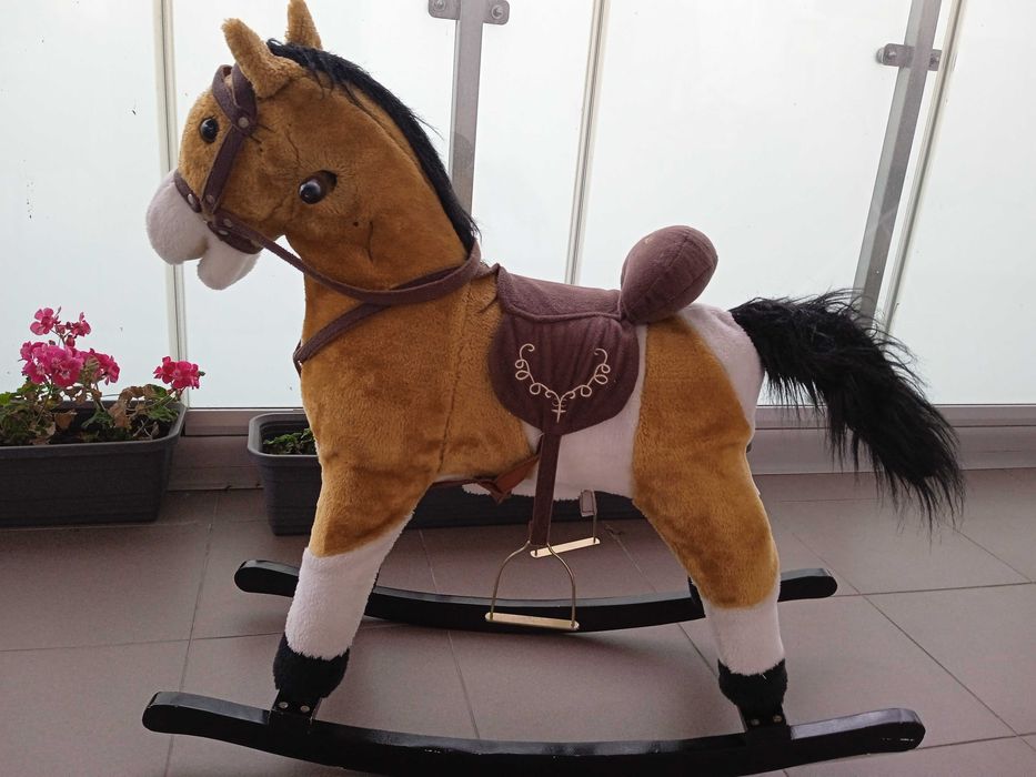 Koń na biegunach Milly Mally