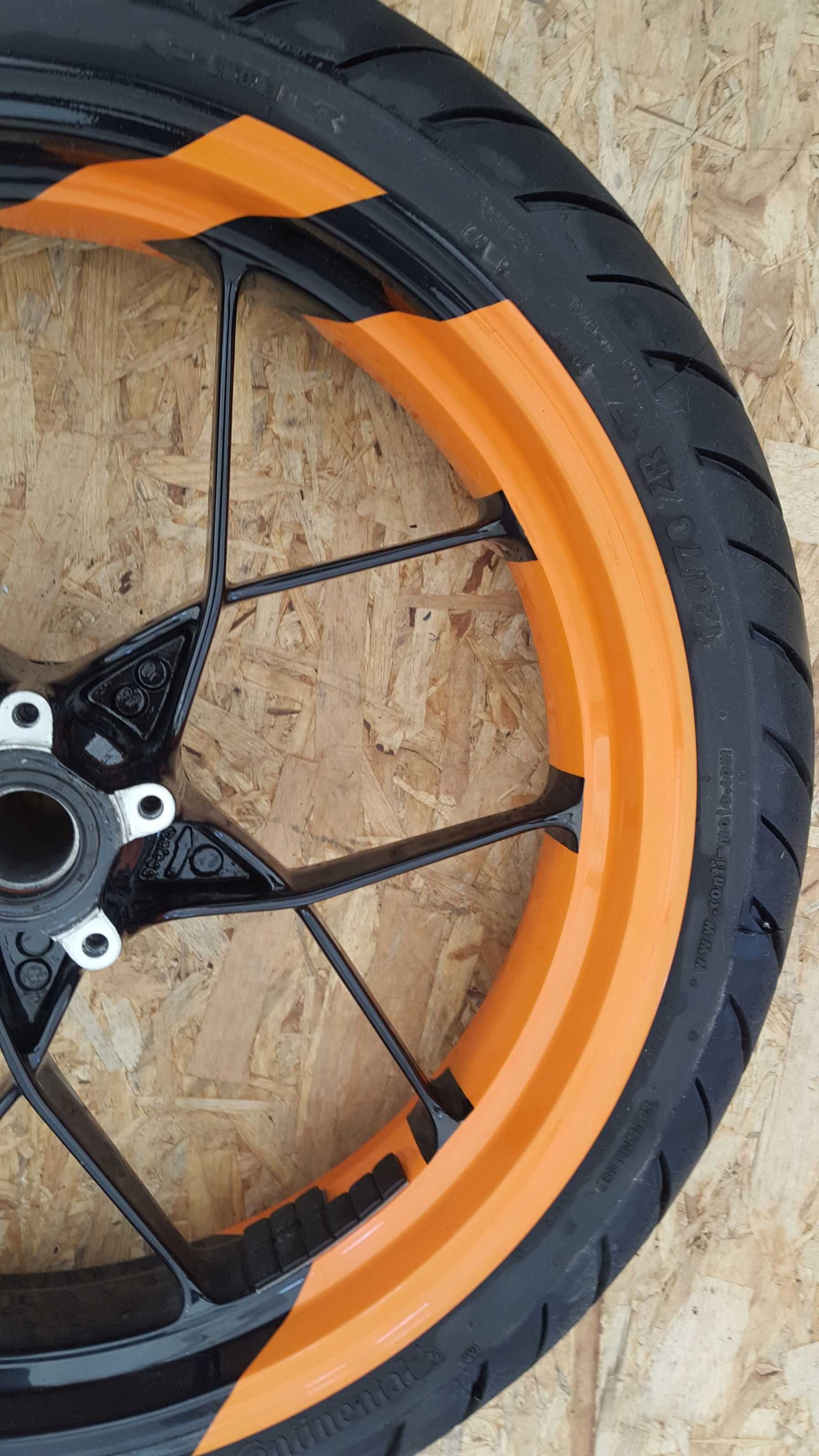 Felga kolo Superduke 1290 Super Duke R 2018-20 rok z opona KTM Idealne