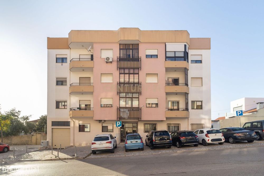 Apartamento T2 em Setúbal com Vista Serra de Arrábida