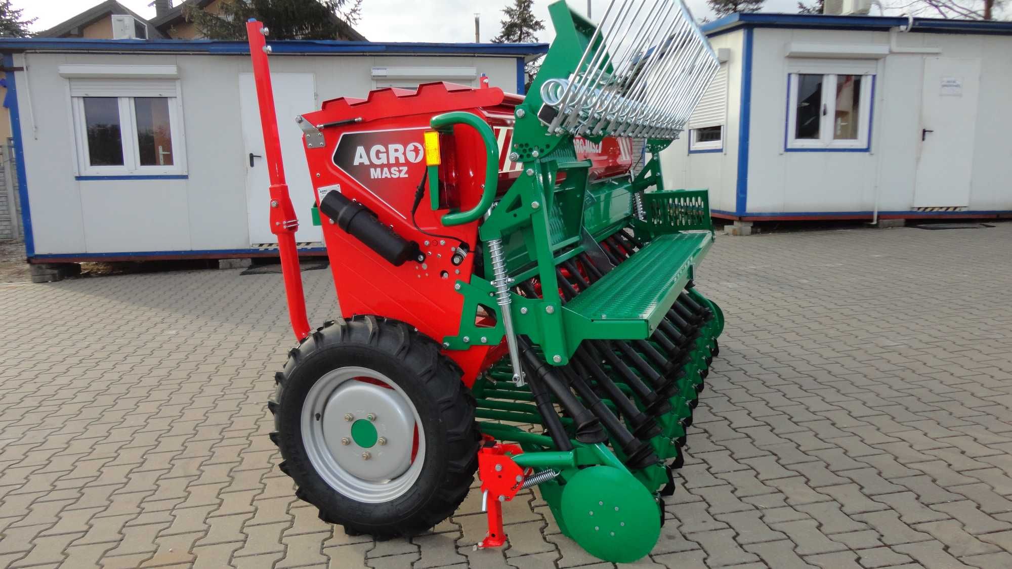 Siewnik Agro-Masz 2.5m 2.7m 3m redlice stopkowe SR250 SR270 SR300