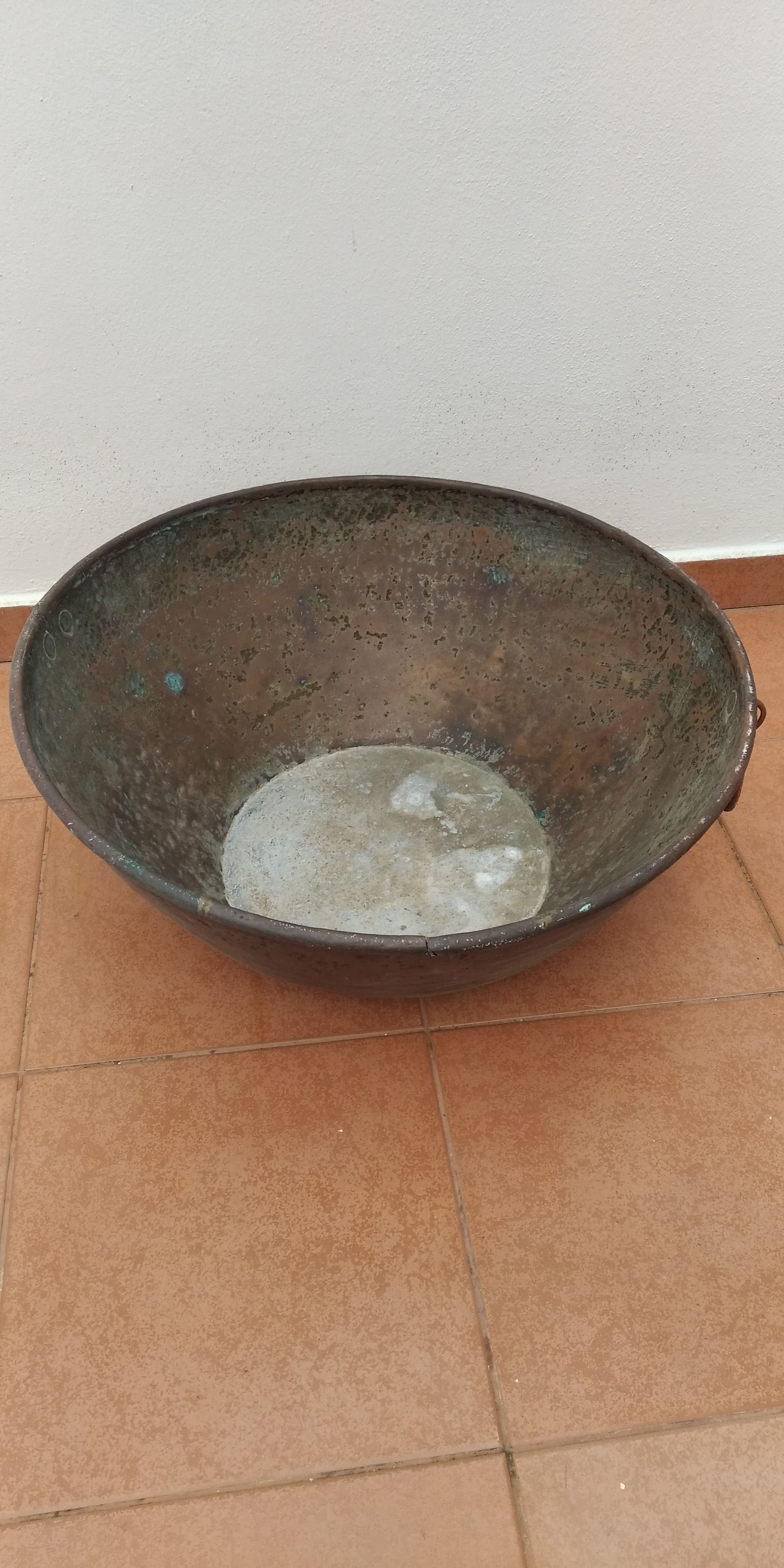 Alguidar cobre antigo