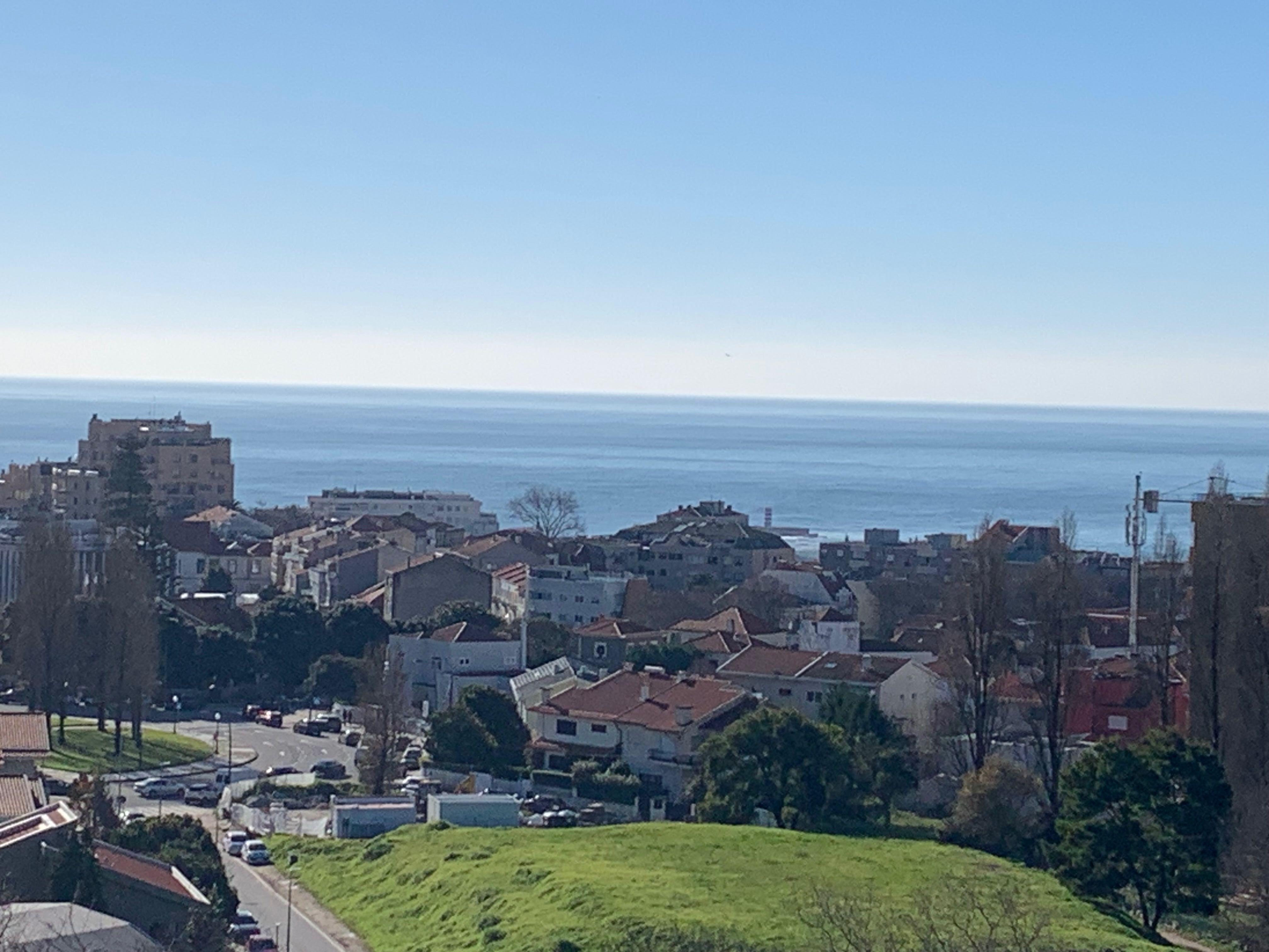 Quarto para arrendar na Foz do Douro