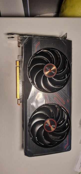 Placa Gráfica RX 7600 8gb OC