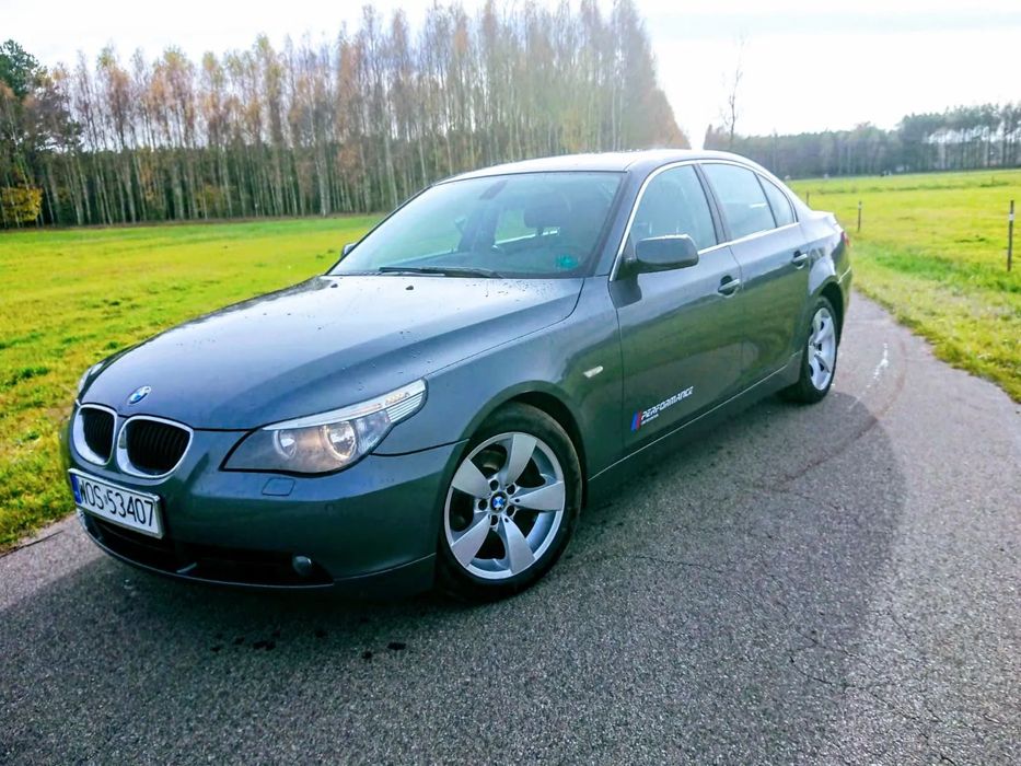 BMW Seria 5 BMW E60  520D 211koni