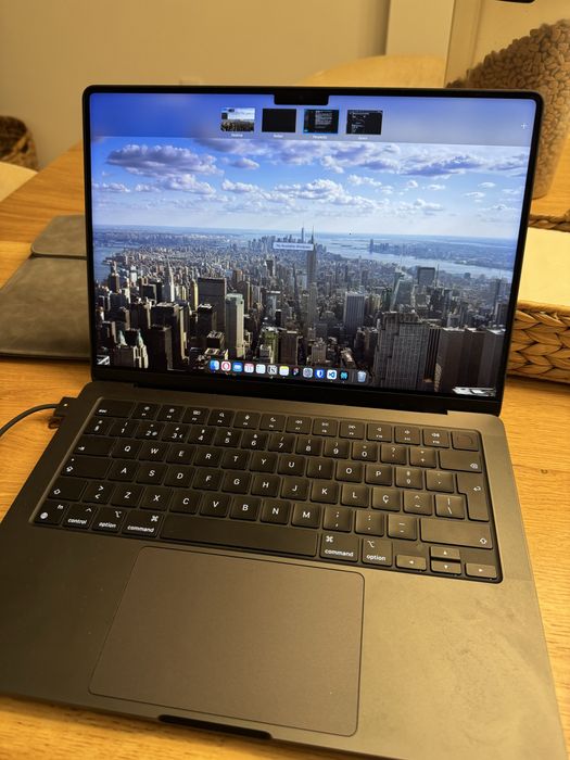 MacBook Pro 14” M3 Pro — 18 GB RAM, 512 GB SSD