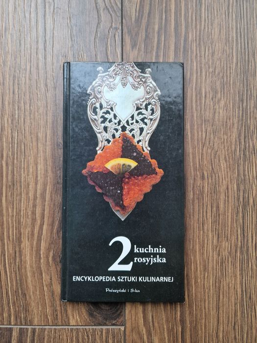 Zestaw książek kucharskich – „1000 potraw”, „Kuchnia rosyjska”