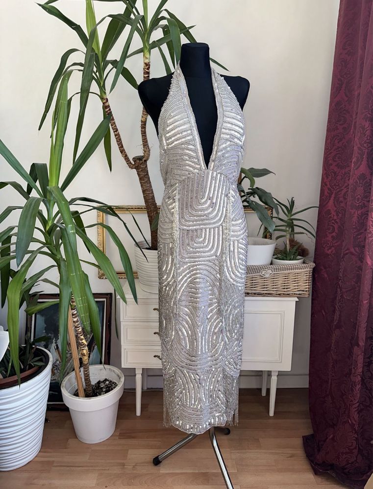 Srebrna cekinowa sukienka midi midaxi frędzle 46 3 xl 44 xxl asos luxe