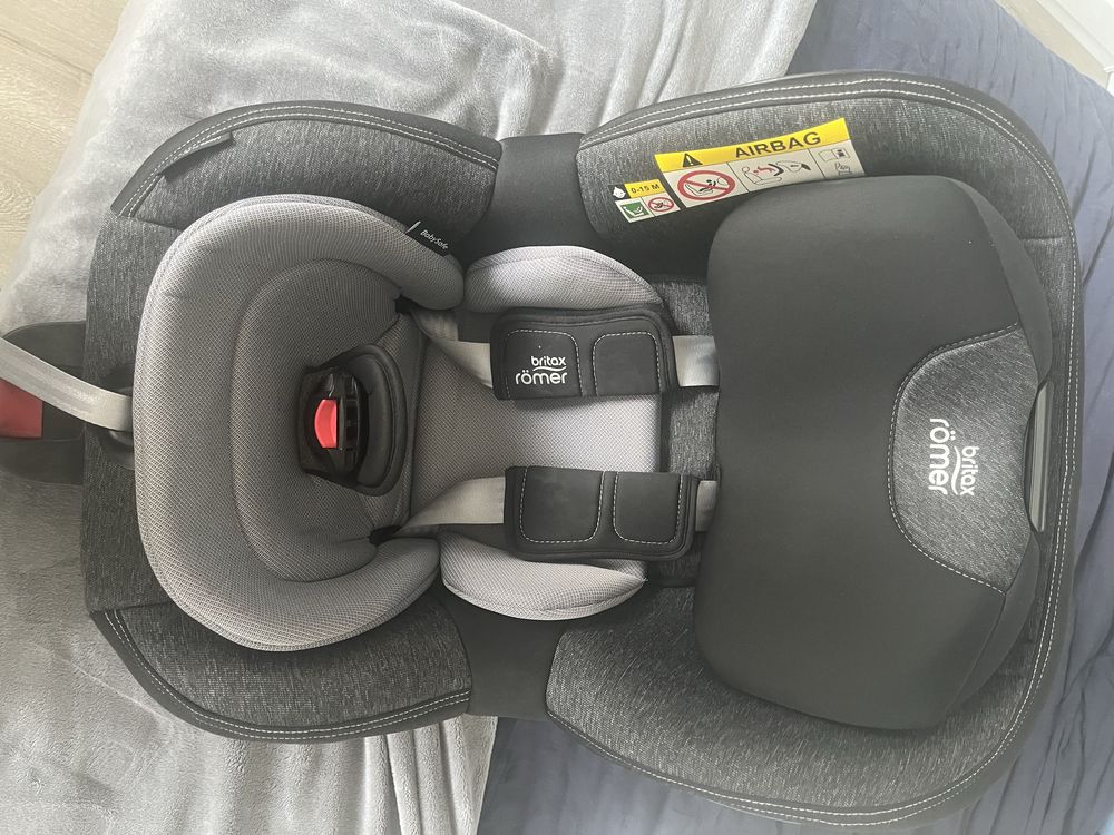 Fotelik samochodowy Britax Romer DualFix < 18kg