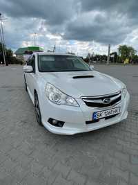 Продам авто, машину Subaru Legacy 2010