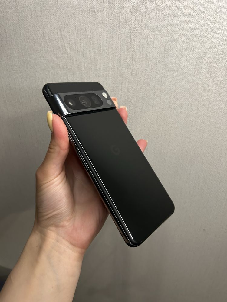 Google Pixel 8 Pro 12/128GB Obsidian Neverlock