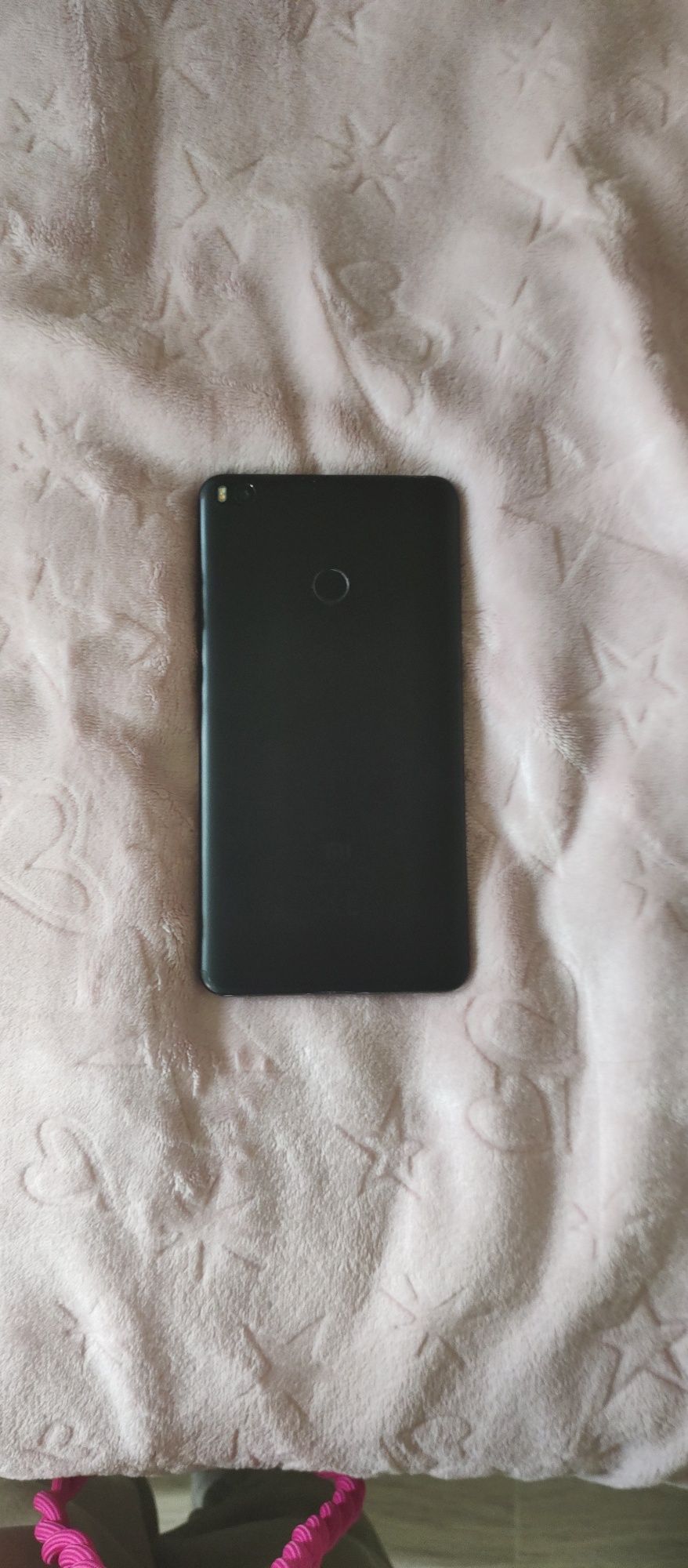 Телефон Xiaomi mi max 2, 4/64, батарея 5300, хорошее состояние