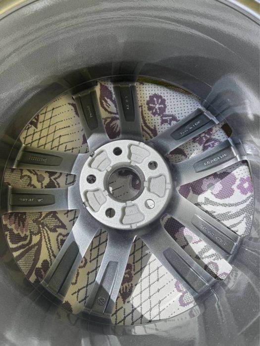 Оригінальні диски VW R-Line 19″ – Salvador (OEM 561 601 025 P)