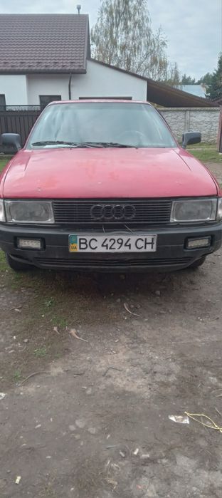 До вашої уваги продається ауді 80