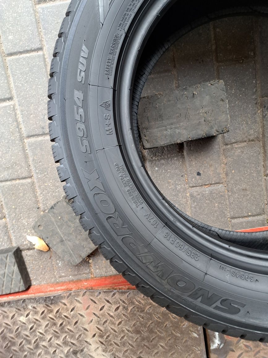 235/60r18 Toyo Snowprox S954 SUV Demo 2022r 2szt