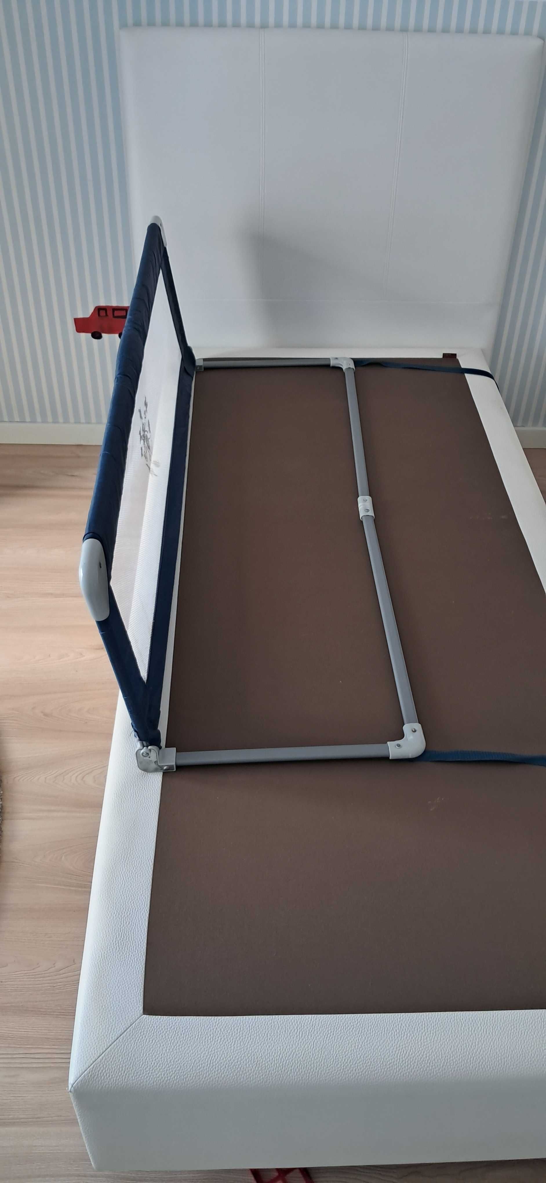 Protecção para cama criança
