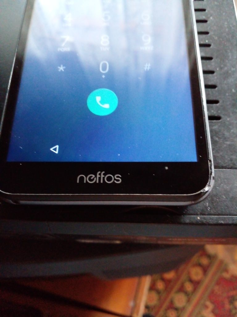 Мобільний телефон neffos  в робочому стані, павербанк,зарядний кабель!