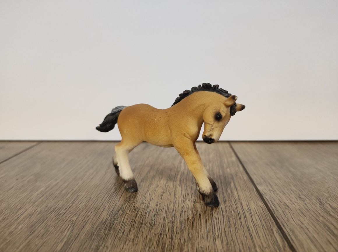 Schleich 13779 źrebie rasy ardeńskiej