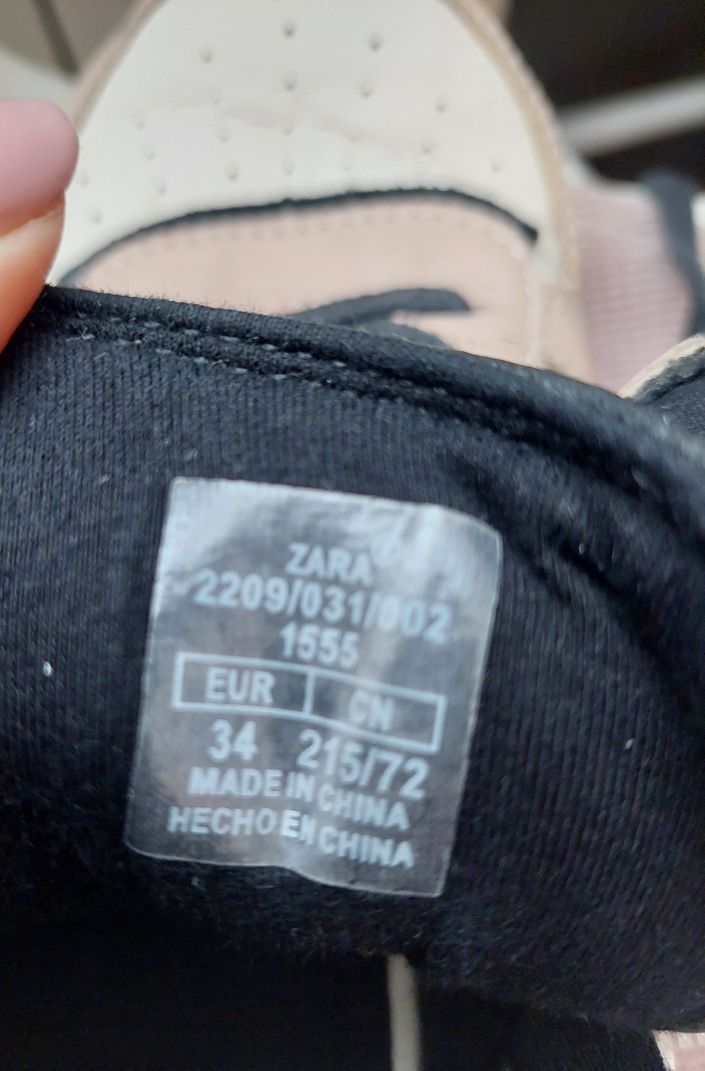 Buty Zara 34 świetne wygodne ciepłe wysokie trampki