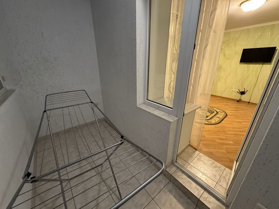 Оренда 2-к квартири неподалік центра