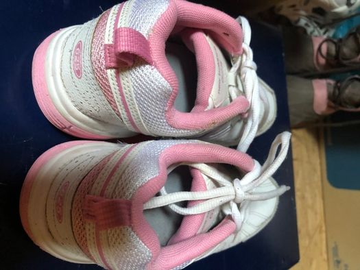 buty skórzane new balance rozm. 33,5 oryginalne