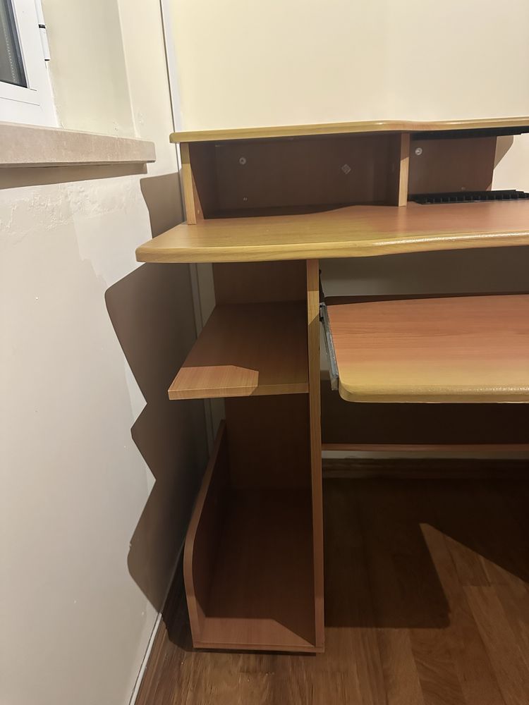 Secretária de escritório/quarto