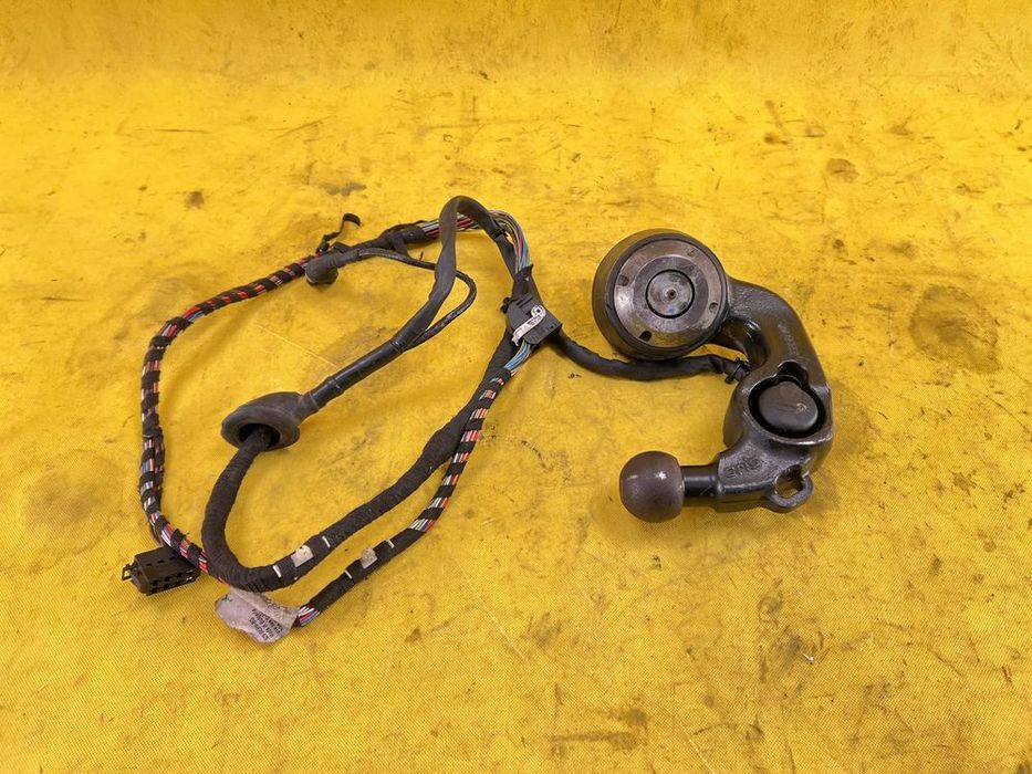 Hak Holowniczy + Wiązka VW Passat B8 Kombi Oryginał