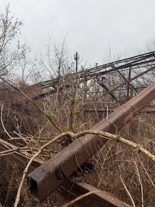 Продаж б/в металевий каркас теплиці