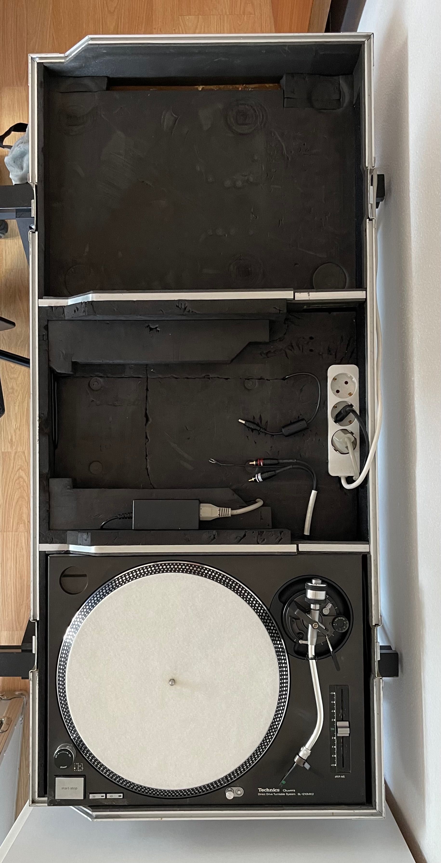 Flightcase ZOMO DJ Set para 2x Turntables + Mixer