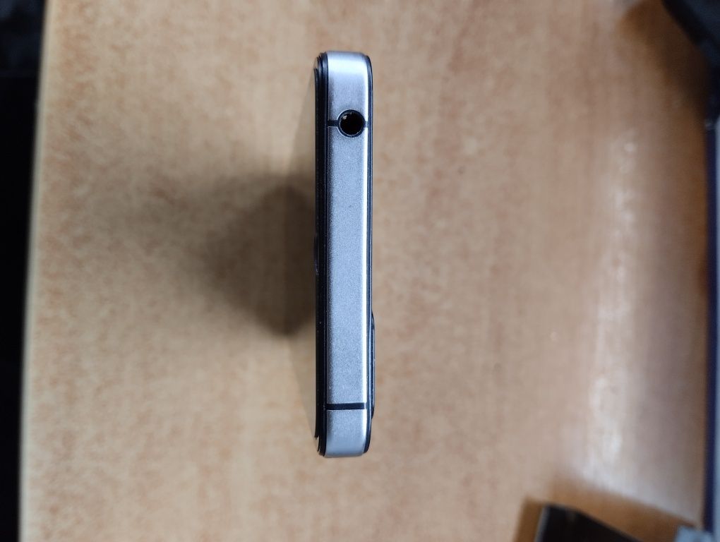 Смартфон umidigi a11 4/64 б/у гарний стан