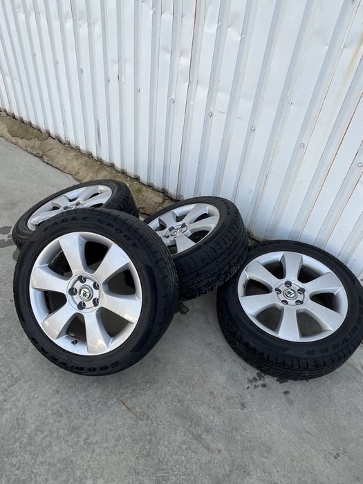 Диски з реиною 5*112*18 оригінал на VW Skoda Audi Seat VAG group